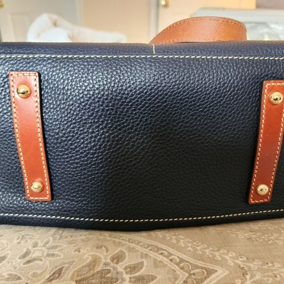 Dooney & Bourke Navy Blue Leather Tote Bag - Picture 4 of 5